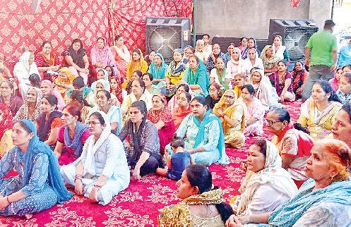 शिव महापुराण कथा के पांचवें दिन हुआ गणेश-लक्ष्मी के जन्म की कथा का वर्णन