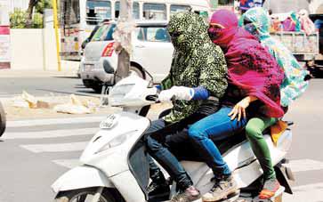 सूर्य की तपन से उमस भरी गर्मी, मौसम शुष्क नौतपा के दूसरे दिन धूप ने दिखाई अकड़