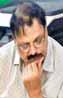 लाइसेंस रिन्युवल को लेकर रिश्वत ली थी रिटायरमेंट से एक दिन पहले 50 हजार की रिश्वत लेते दबोचा गया