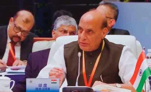विदेश नीति में 'स्टैंड' लेने का वक्त