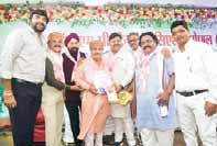 फेडरेशन के पदाधिकारियों ने कहा-ट्रांसपोर्ट नगर की तर्ज बसाया जाए टेंट नगर