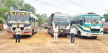 कार्रवाई: 5 ओव्हरलोड ट्रक, तीन बस सहित 3 पिकअप वाहन जब्त