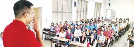 छात्र जिले का नाम रोशन करें, मेरिट लिस्ट में अपना स्थान बनाएंगे, यह प्रयास रहेगा - कलेक्टर