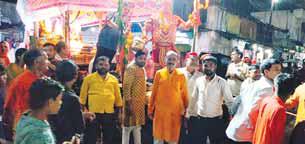 भगवान जगन्नाथ का रथ खींचने उमड़ी भीड़