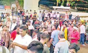 युवक की मौत हुआ जमकर हंगामा, इलाज में लापरवाही बरतने के आरोप