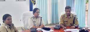 पुलिस महानिरीक्षक सागर जोन सानगर की अध्यक्षता में पुलिस कॉन्नोस हॉल पन्ना में आयोजित की गई अपराध समीक्षा बैठक