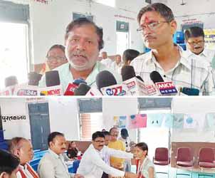 बच्चों की रचनात्मक और अंतर्मुखी प्रतिभाओं को मिला समर कैंप से बल