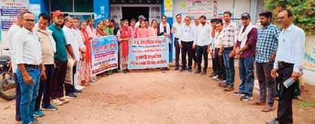 नईगढ़ी स्वास्थ्य केंद्र में महाविद्यालय के छात्रों को एक्सपोजर विजिट कराया गया