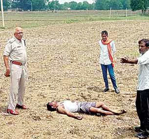 युवक की पीट-पीटकर हत्या, गुस्साए परिजनों ने पीएम के लिए नहीं दी लाश