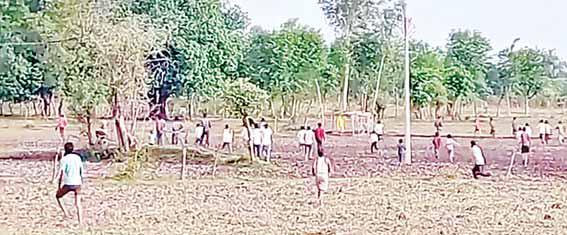 भालू की दस्तक से गांव में दहशत का माहौल