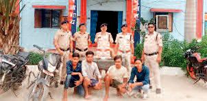 तीन घरों में चोरियों का खुलासा, चार आरोपी को पुलिस ने किया गिरफ्तार
