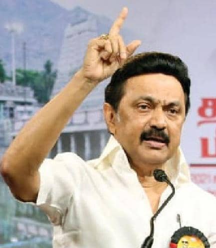 அதிமுக குப்பையில் போட்ட மனுக்களை தூசுதட்டி மக்கள் குறைகளை தீர்ப்போம்