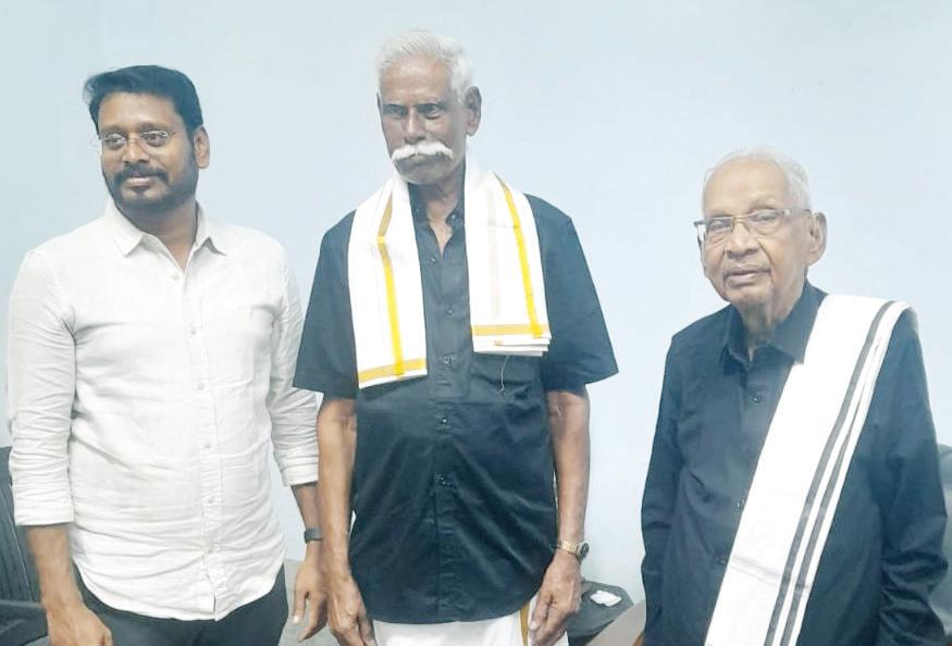 இந்திய இராணுவத்துக்கு ஆதரவு தெரிவித்து சென்னையில் பேரணி