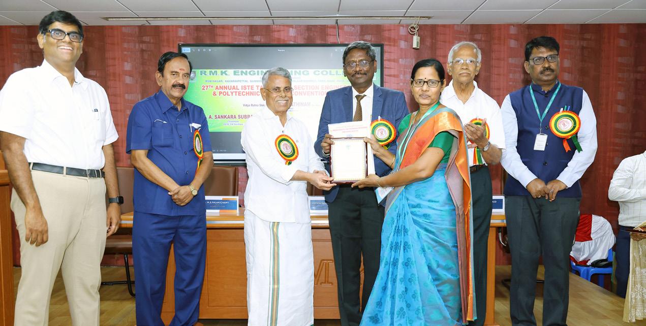 பெரியார் பாலிடெக்னிக் பேராசிரியருக்கு "சிறந்த ஆசிரியர் விருது"