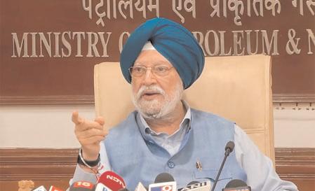 Hardeep Pur: Oil PSUs to absorb excise duty hike on petrol, diesel, no impact on people