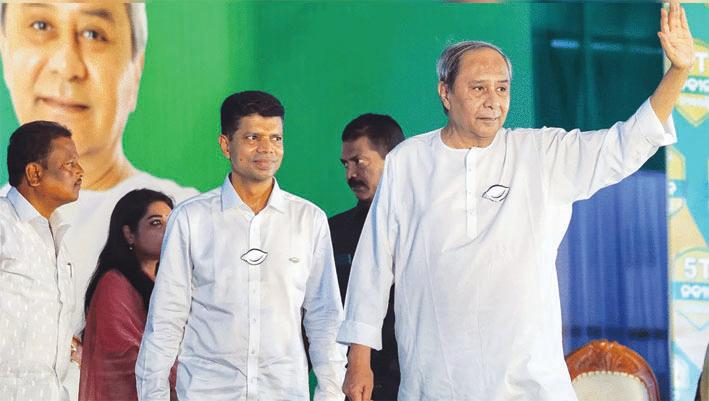Patnaik clears aide Pandian of Waqf issue, confirms that he left BJD 10 months ago