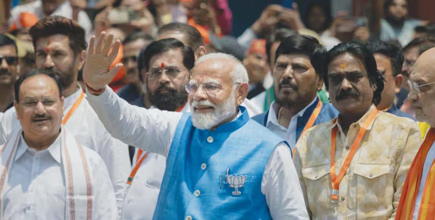 'Parivar ka saath, parivar ka vikas': PM Modi takes dig at oppn parties