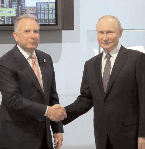 President Putin meets with US special envoy for Ukraine talks