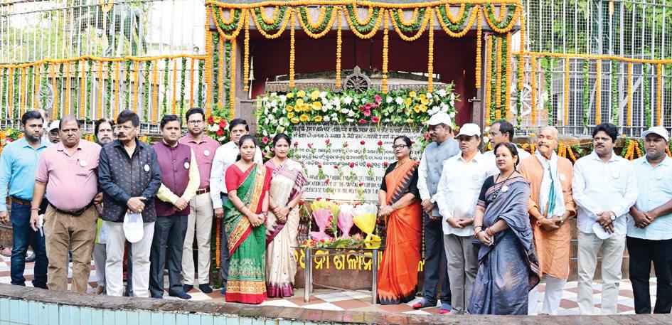 CM unveils Lord Jagannath’s annual festival calendar i in Puri