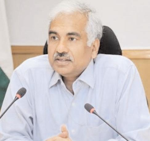 Field exposure of officials essential for grassroots understanding, quality decision-making: CS Ahuja