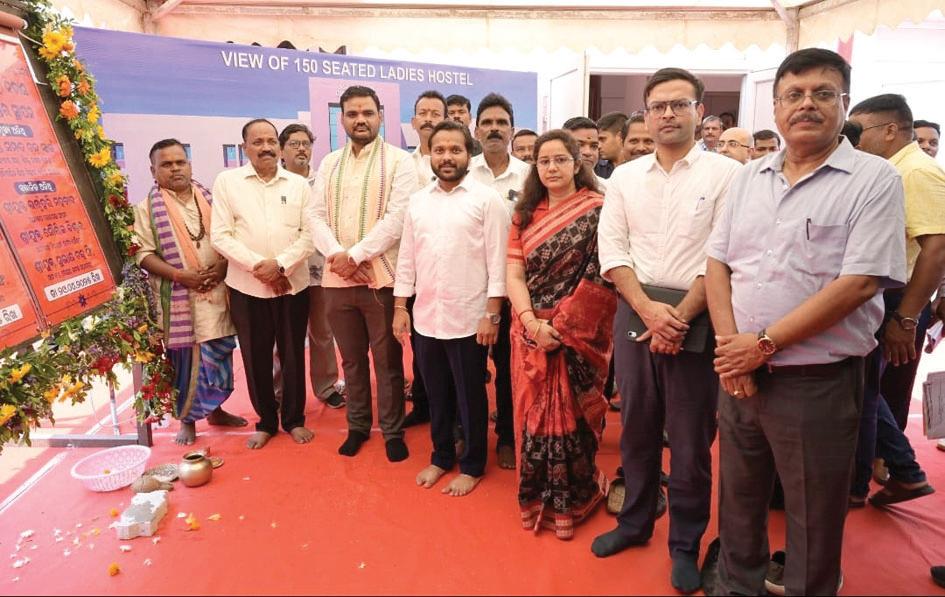 Minister pledges support for establishing center of excellence in emerging technologies at BOSE
