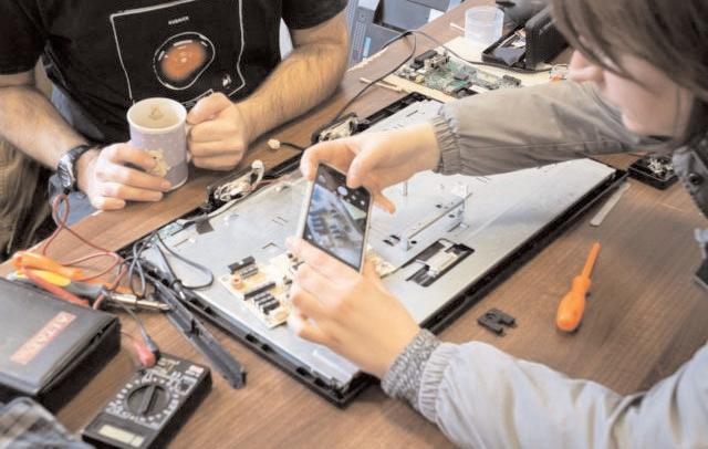 Repairability index on anvil to help consumers take informed decision on buying smartphones, tablets