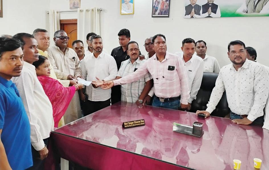 Delegation submits memorandum to MLAs