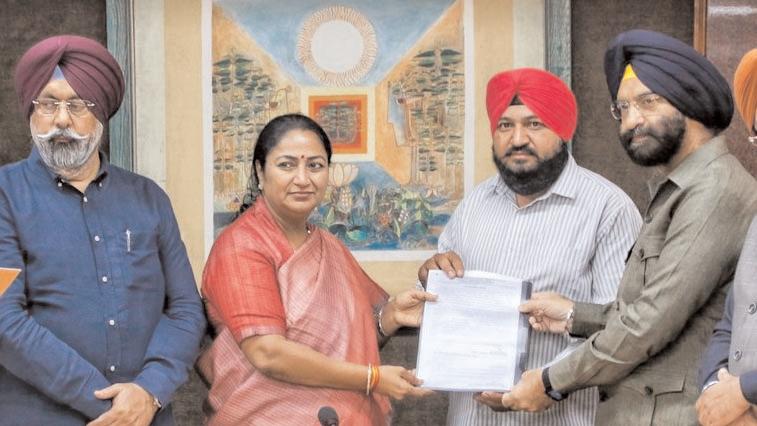 CM hands over job letters to kin of 1984 riot victims, recipients express mixed emotions