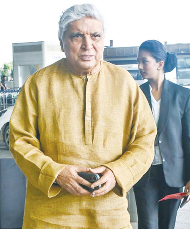 Javed Akhtar: India always took initiative to solve problems with Pakistan, latter hasn't