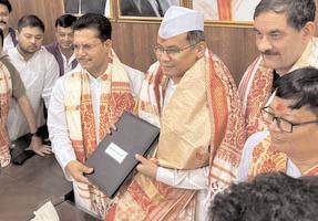 Gaurav Gogoi takes charge as Assam Cong chief, urges party workers to brace for battle