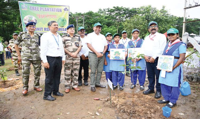 Mass tree plantation festival kicks off at RSP with 800 saplings planted at Ispat Sabuja Van