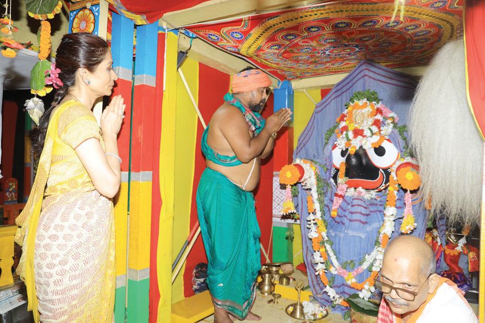 Mahaprabhu Jagannath back to His Devbhoomi abode- Neeladri Bije at Jindal Nagar