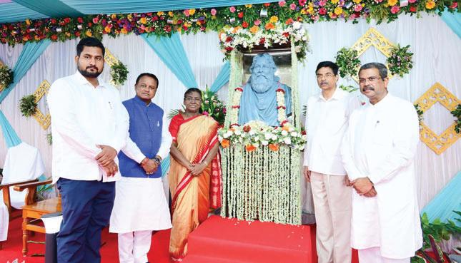 CM Majhi: Adikabi Sarala Das laid the foundation of Odia literature