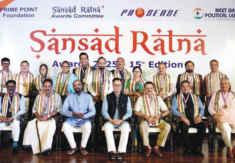 17 MPs honoured with Sansad Ratna Awards