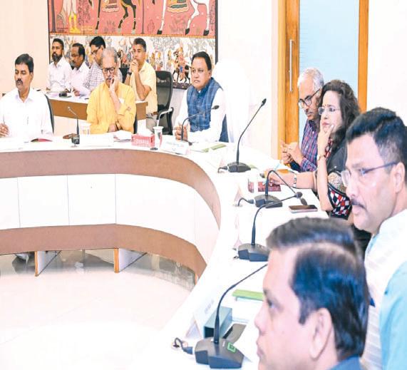 No shortage of fertiliser in Odisha, CM asks Collectors to monitor its distribution