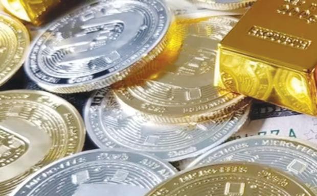 Gold, silver prices cool after record highs; jewellery sales up 35-40 pc on Dhanteras