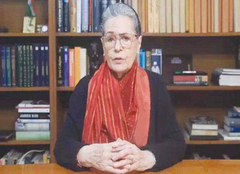 Demolition of MGNREGA to have catastrophic consequences: Sonia