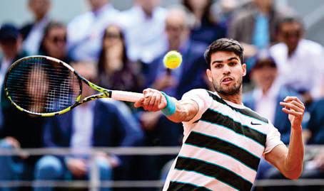 Alcaraz stuns Sinner in classic