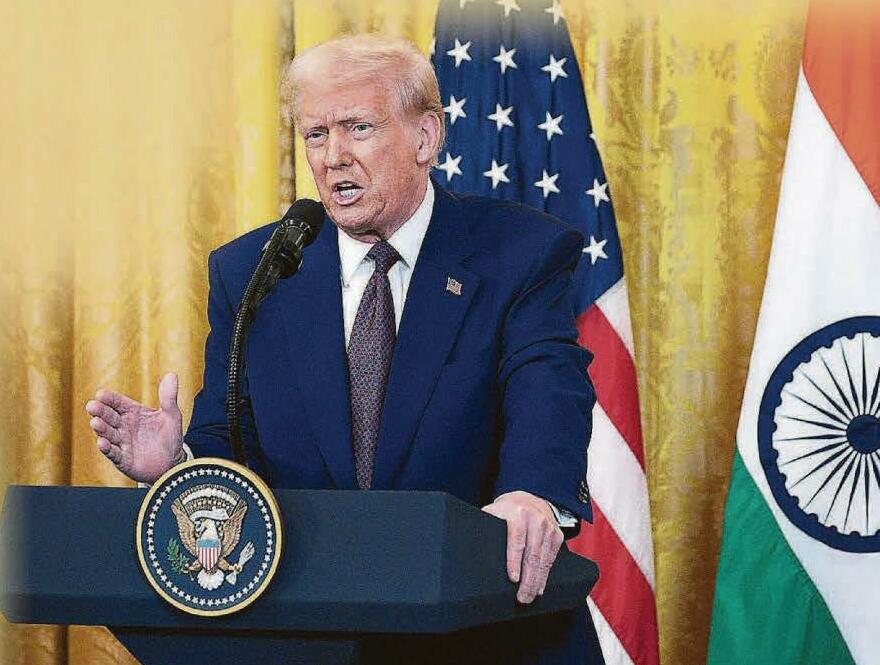 DONALD THUMP