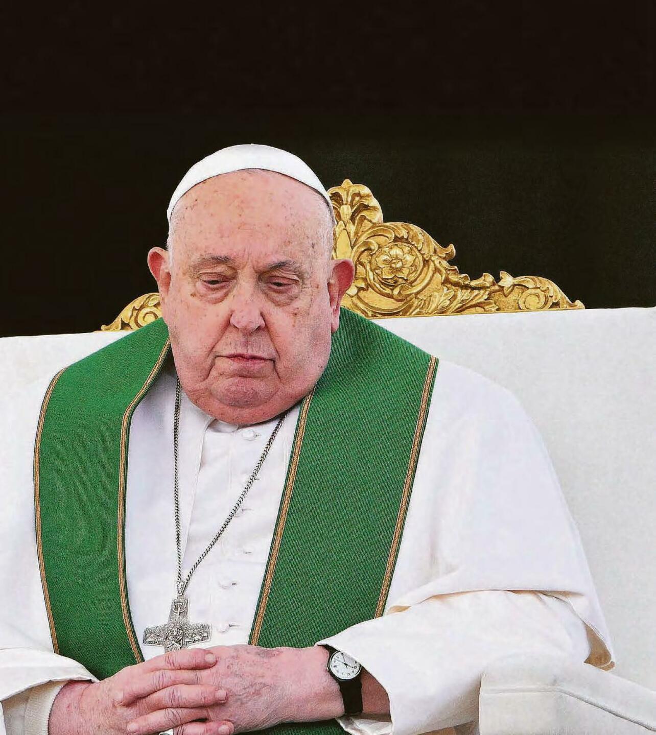 Fears as Pope faces 'complex clinical situation'