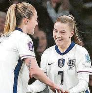 Lionesses play it all Jess fine