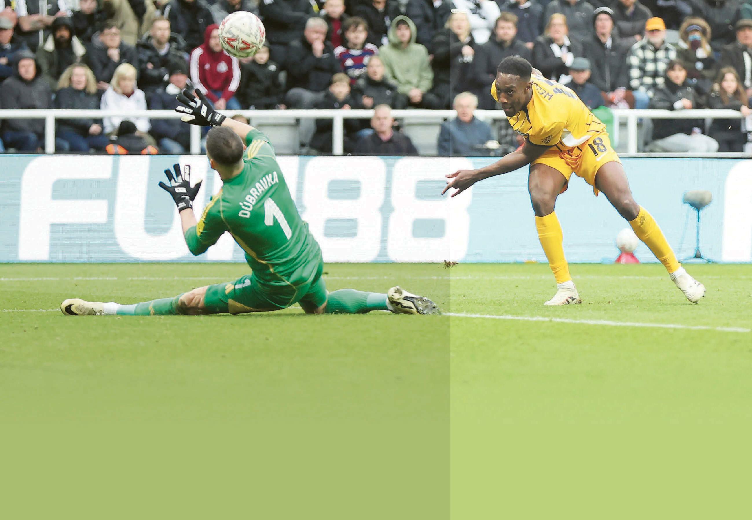 HOWE'S MEN WEL BEATEN
