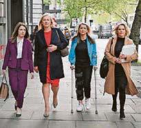 Women news readers settle 'age bias' row