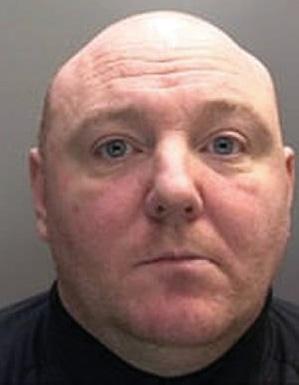 9 years for jail boss after fling with drug kingpin.. at own prison