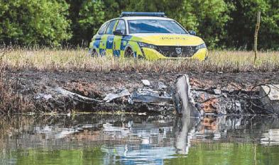 'HEROIC' COUPLE SAVE BOAT FIRE 6