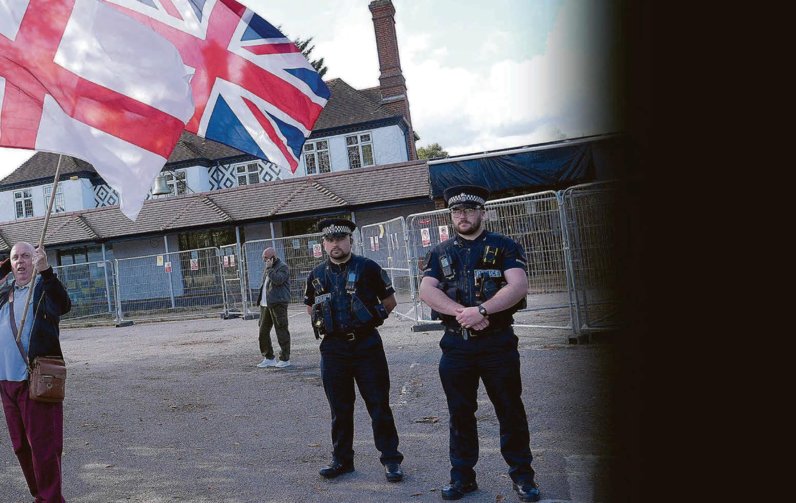 MIGRANTS WON'T BE EVICTED