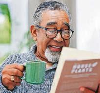 Eye drops 'to end need' for reading specs