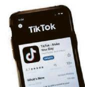Pupils spend 'significant time' online at night