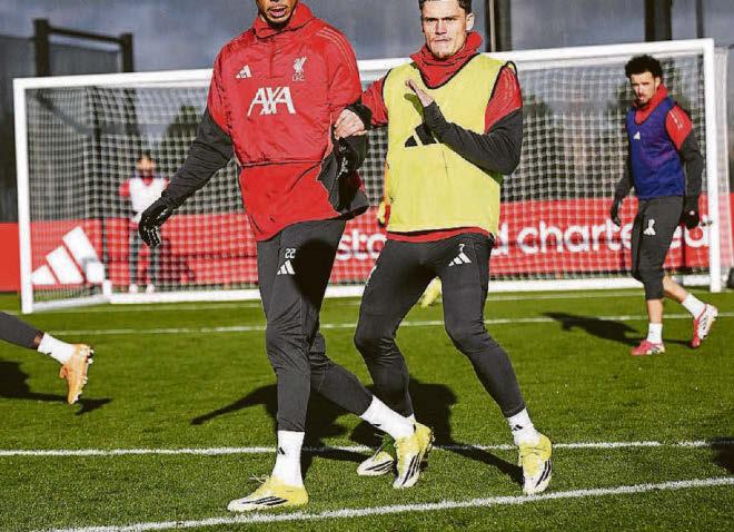 Slot waits for right signs