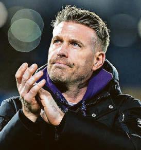 EDWARDS HAS LIFTED MOOD AT MOLINEUX